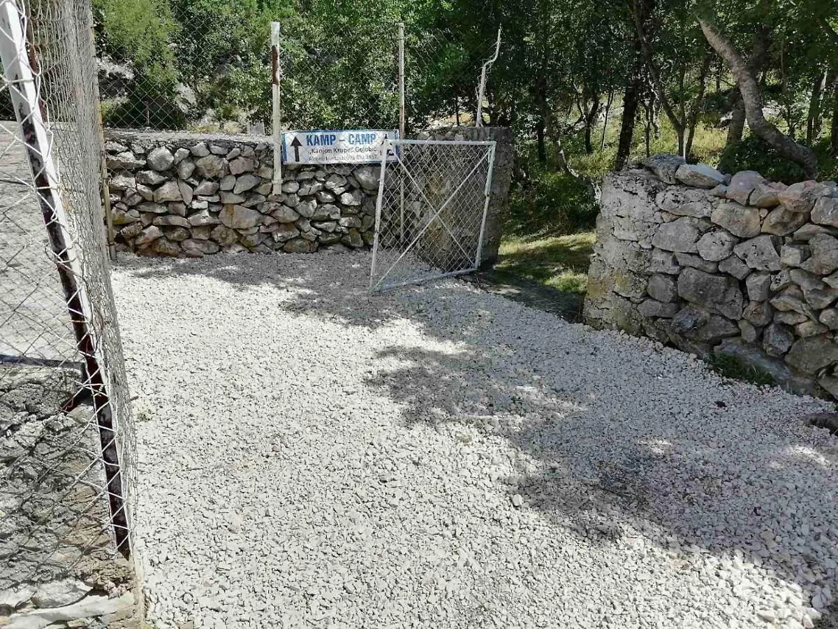 Kamp Kanjon Krupa Golubic  キャンプ場 Golubic (Zadar)